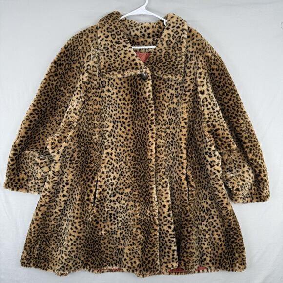 Donnybrook Jackets & Blazers - Vintage STUNNING Donnybrook Leopard Faux Fur Swing Coat Size Large Button Jacket